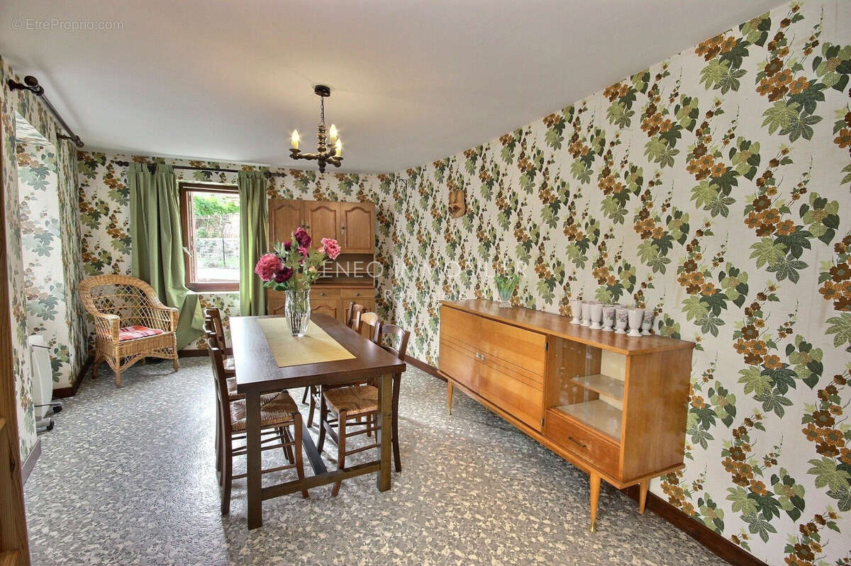 Maison 78 m² à Les Chapelles  - photo 3