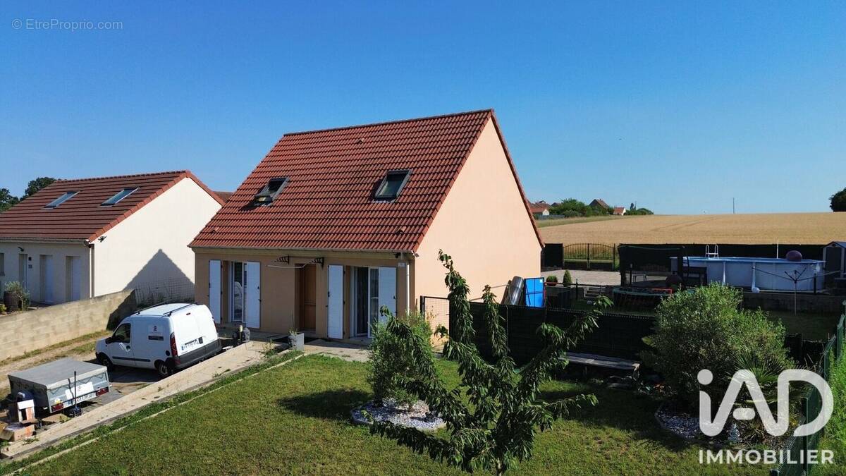 Photo 1 - Maison à PONTGOUIN