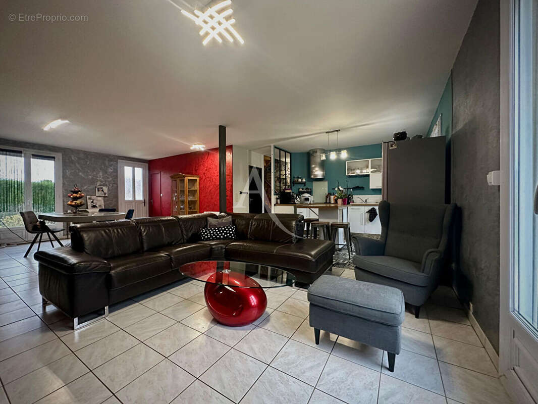 Maison à BAILLEAU-L&#039;EVEQUE