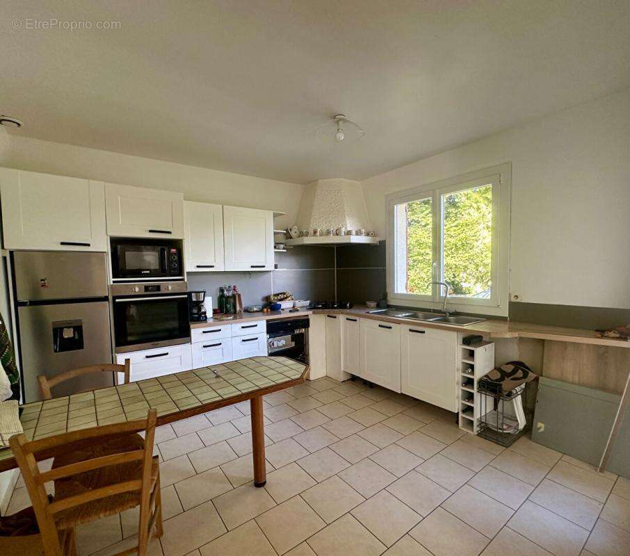 Maison à QUETTEVILLE