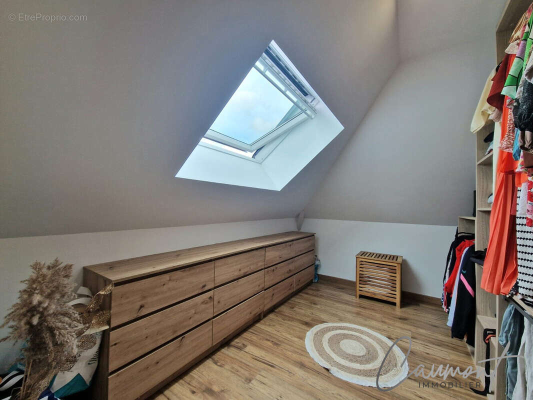 Appartement à LILLEBONNE