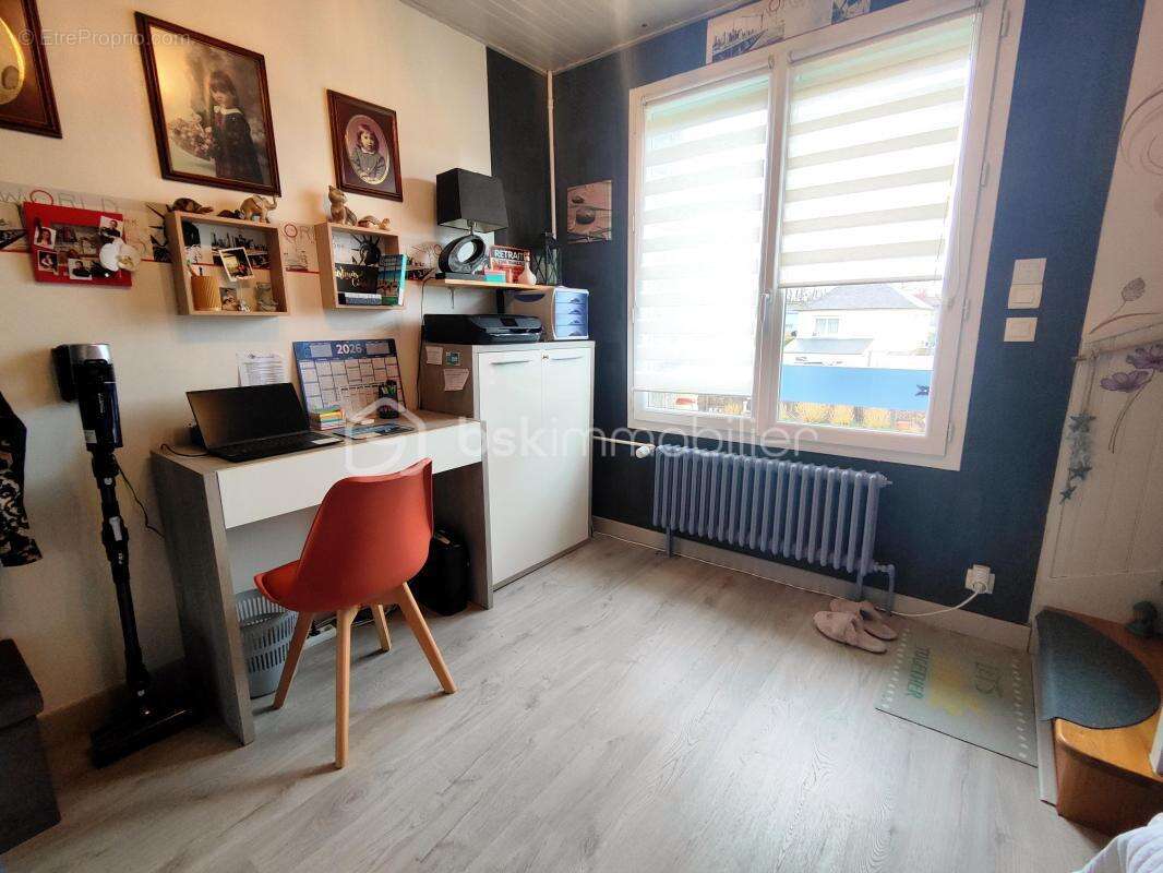 Maison en pierres rénovée – Louvigné-du-Désert (35420) – 3 chambres – 669 m² de terrain - photo 9