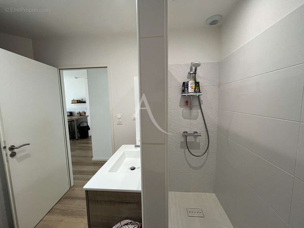 Maison contemporaine Les Achards - 4 chambres - photo 10