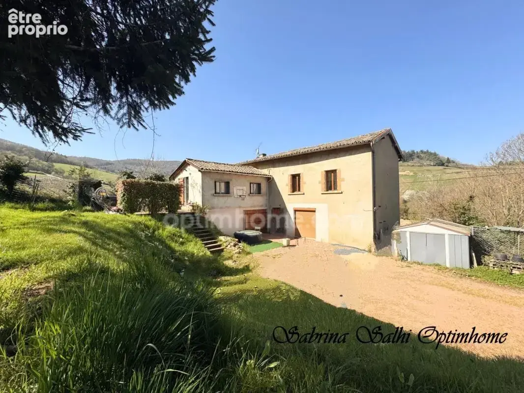 Maison de caractère atypique – 7 pièces avec Terrain  Quincié-en-Beaujolais 69430 - photo 17