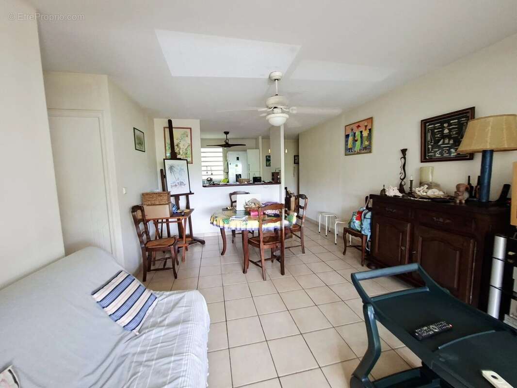 LES TROIS-ILETS : Appt T3 + garage - Anse mitan - photo 6