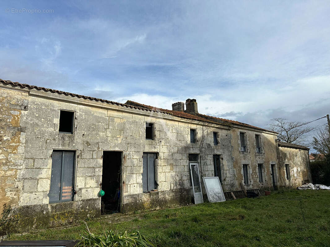 Maison à ROCHEFORT