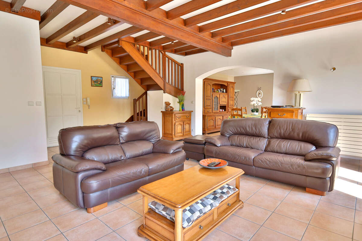 Maison Type 3 - 135,35 m2 habitables - Terrain 1500m2 - photo 10