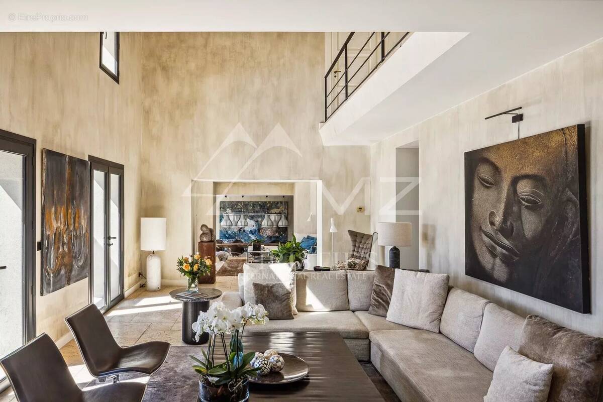 Maison à FAYENCE