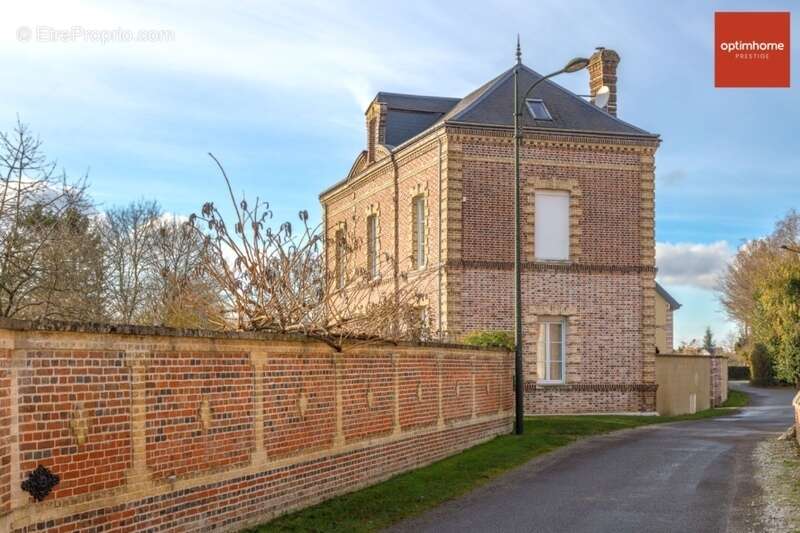 Magnifique propriété comprenant une Maison de maître et une maison d’amis sur 288 m2 en plein coeur de la Normandie et à 50 minu - photo 15