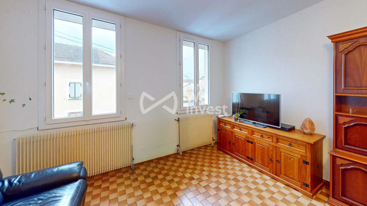 Appartement à BEAUREPAIRE