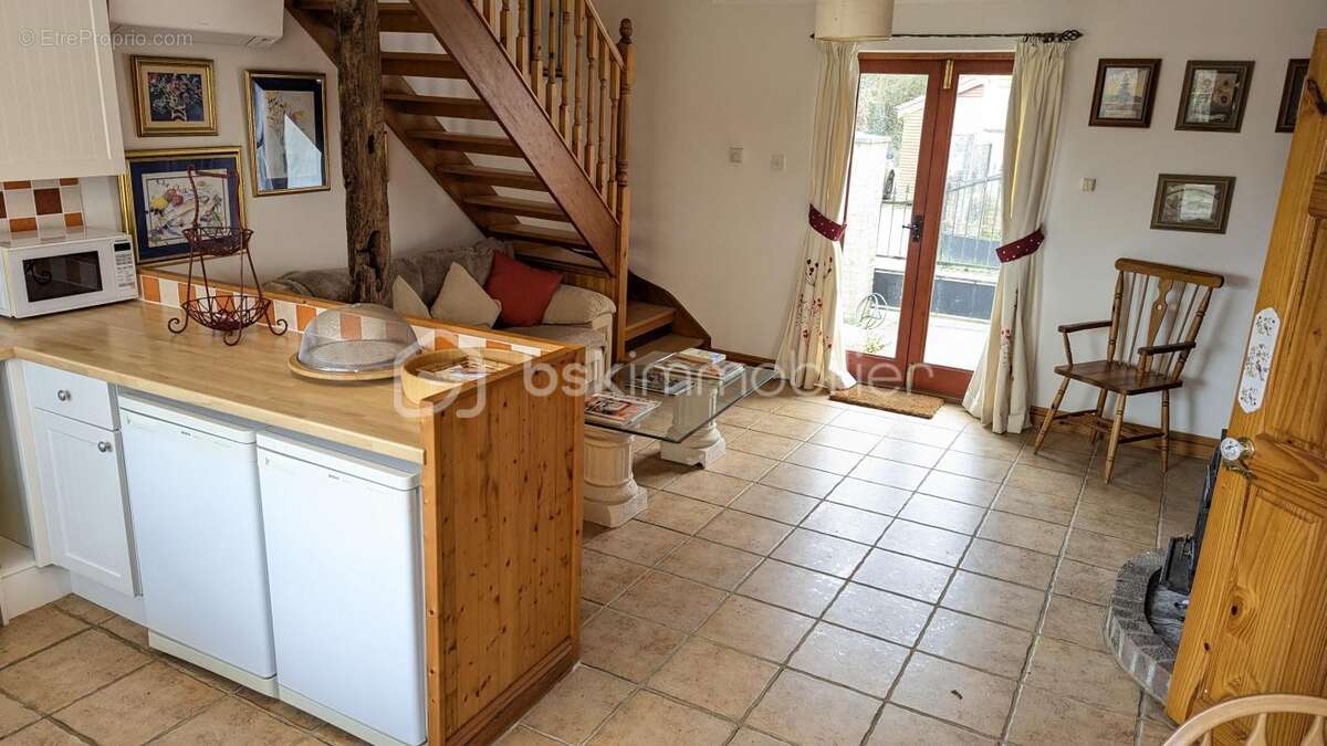 Maison à HUCQUELIERS