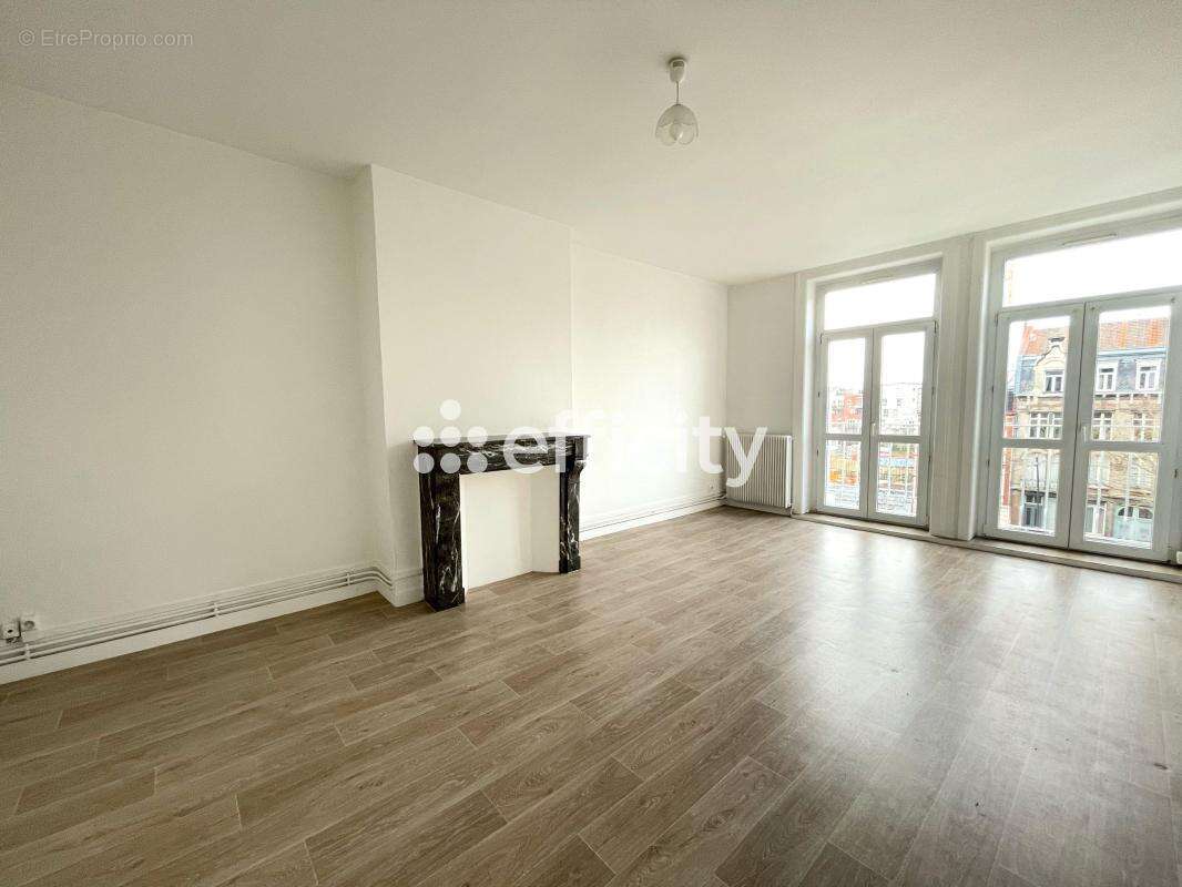 Appartement à LA MADELEINE