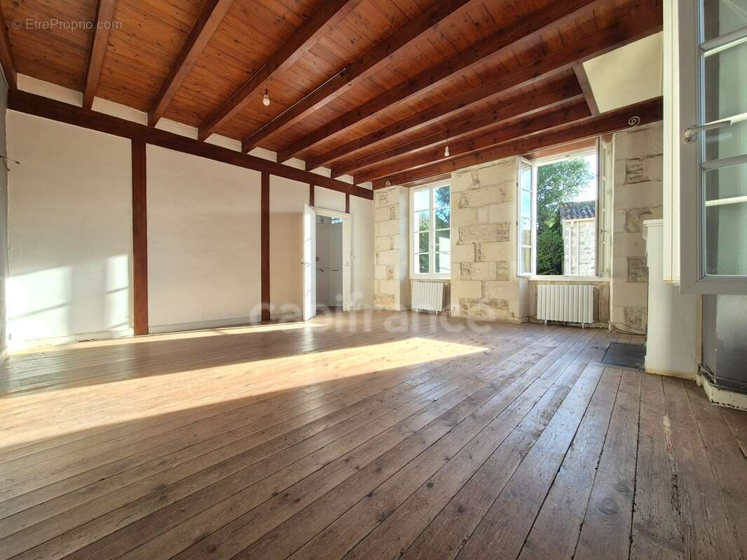 Ensemble de 2 maisons indépendantes à vendre, BUSSAC SUR CHARENTE (17) - photo 18