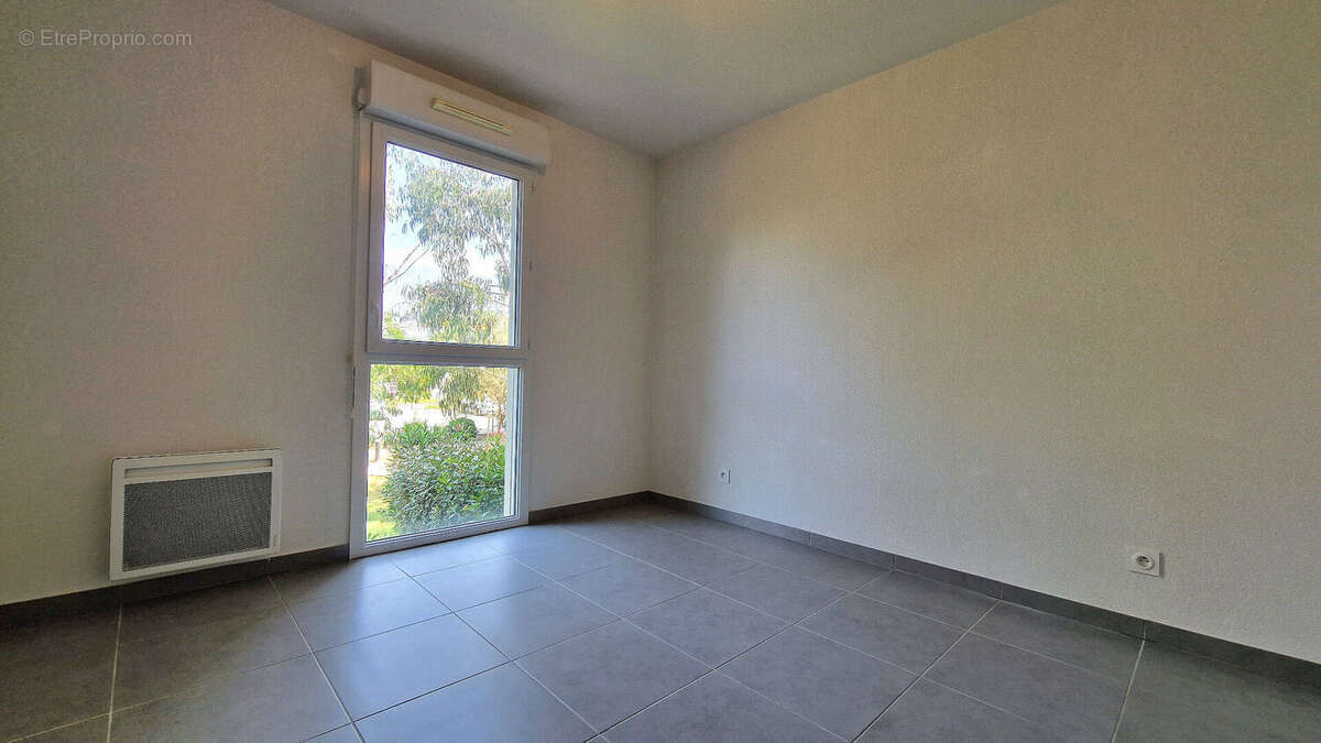 Appartement Frejus 3 pièces 62.15 m2 terrasse et stationnement privatif - photo 9