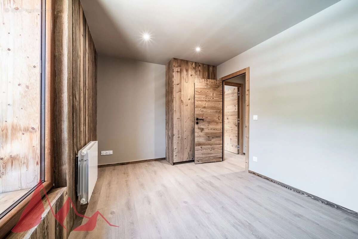 Splendide appartement duplex rénové de 4 chambres situé sur la place centrale de Morzine - photo 11