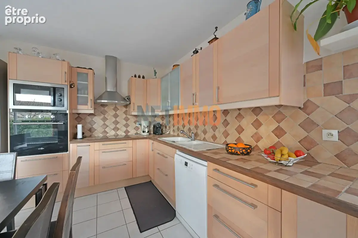 AIMARGUES - Villa F5 90m2 - garage - piscine - photo 6