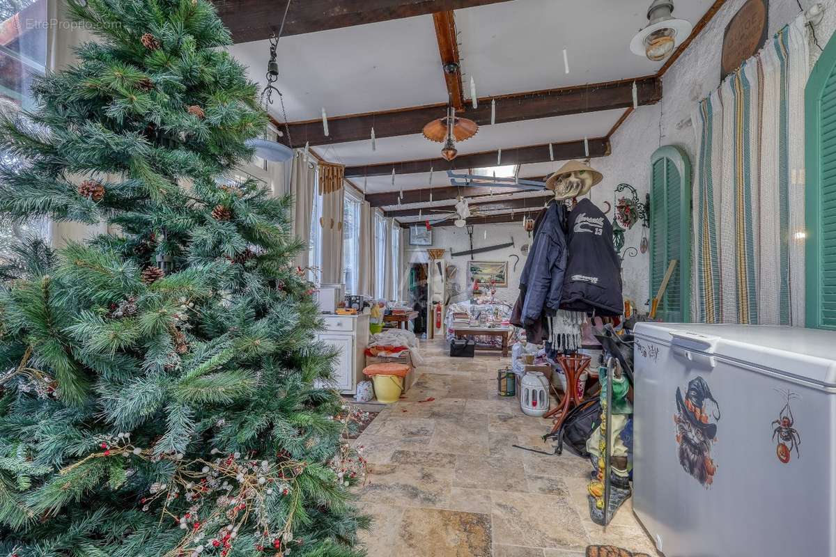 Maison à SAINT-ZACHARIE