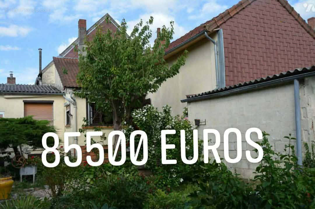 Maison à CALONNE-RICOUART