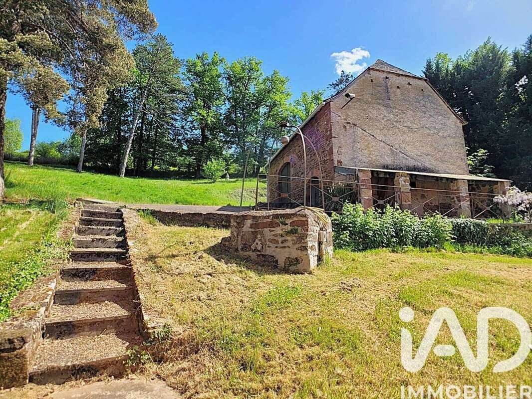 Photo 4 - Maison à SAINT-PANTALEON-DE-LARCHE