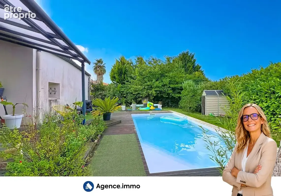 Maison 8 pièces 234 m² à vendre à Saint-Bonnet-Sur-Gironde (17150) - photo 2