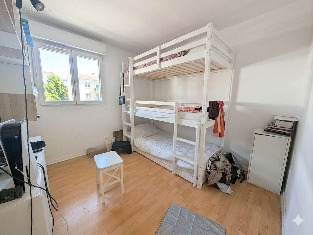 Appartement à ROSNY-SOUS-BOIS