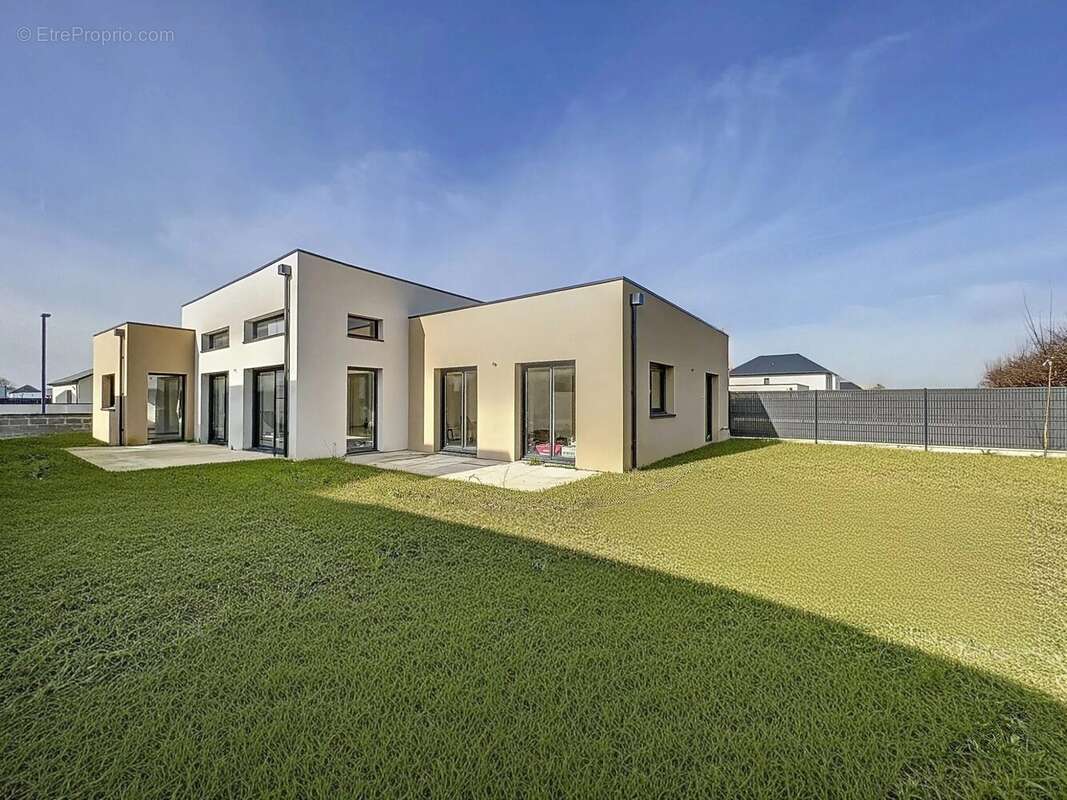 Maison à SOLIERS