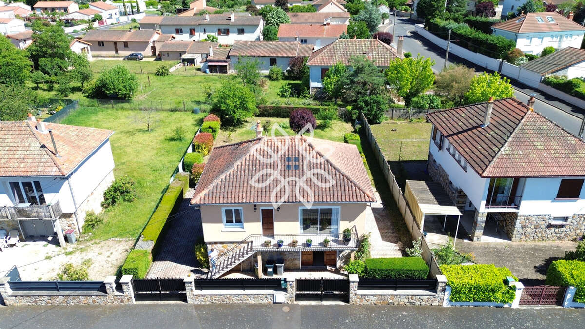 Maison à BRIOUDE