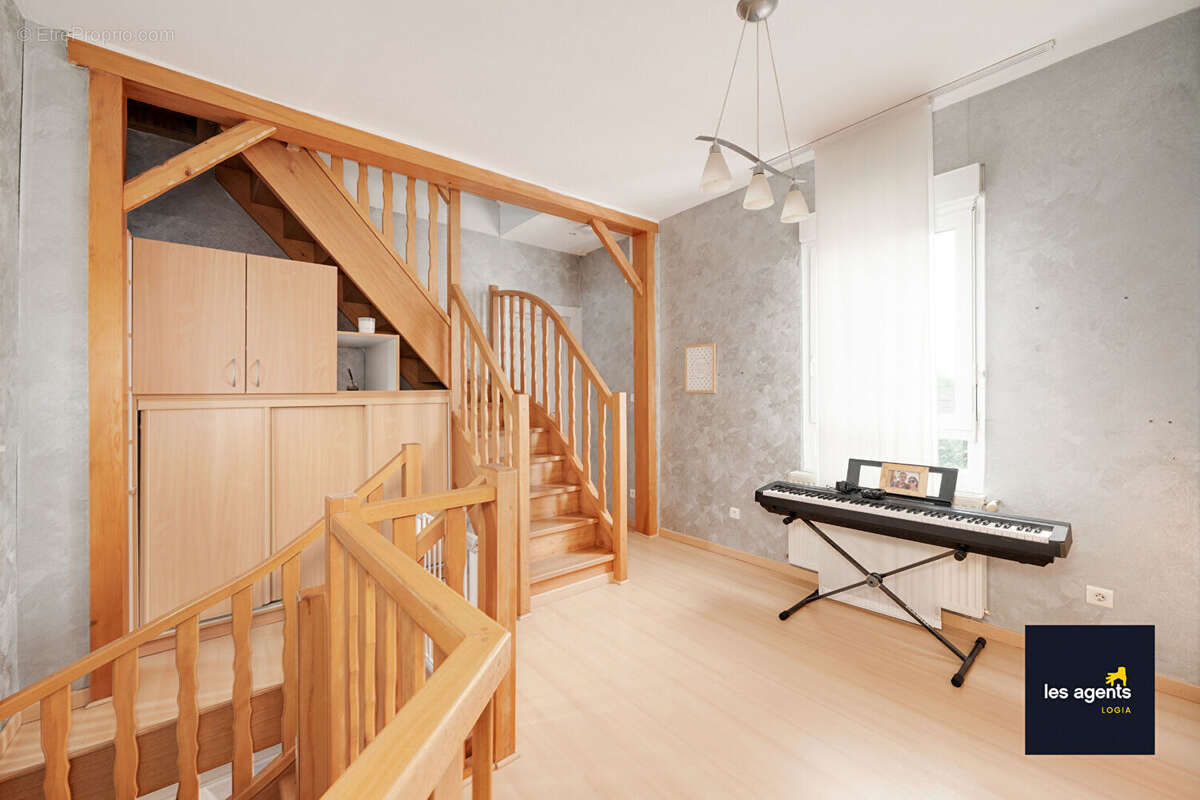 Maison à NEUVES-MAISONS