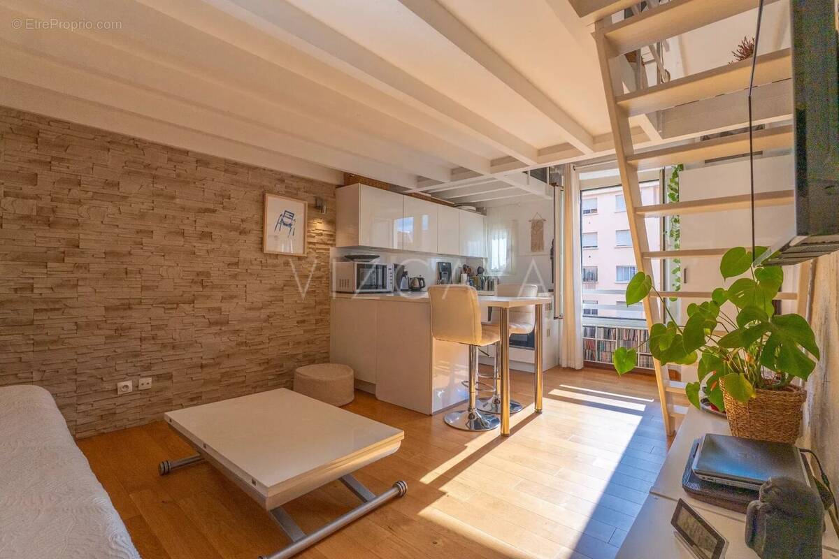 Appartement à NICE