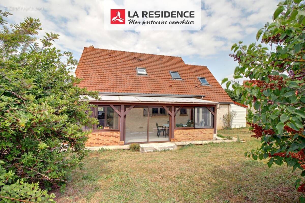 Maison à VILLERS-SUR-LE-ROULE