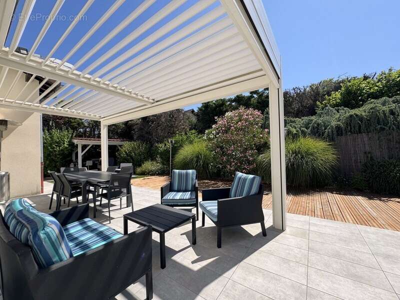 Maison à VILLETTE-D'ANTHON