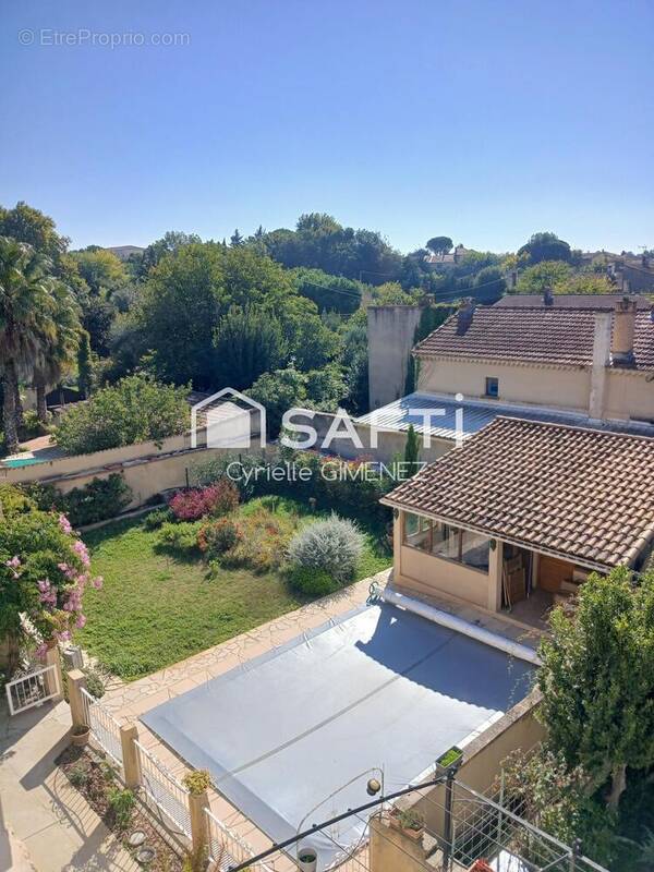 Photo 1 - Maison à SORGUES