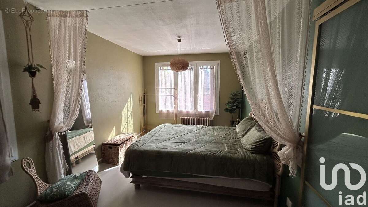 Photo 5 - Appartement à LES PAVILLONS-SOUS-BOIS