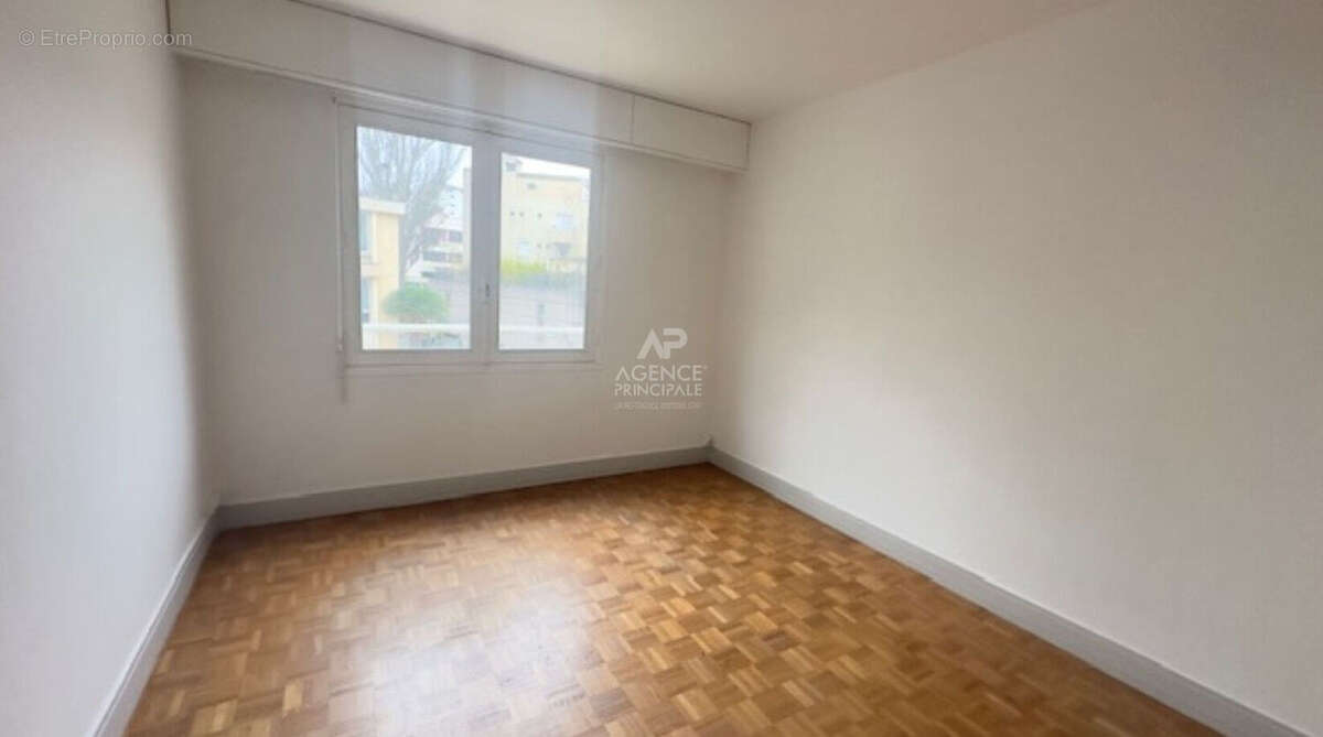 Appartement à SEVRES