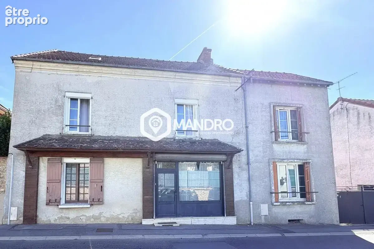 Maison 8 pièces 166 m² à vendre à Monthyon (77122) - photo 2