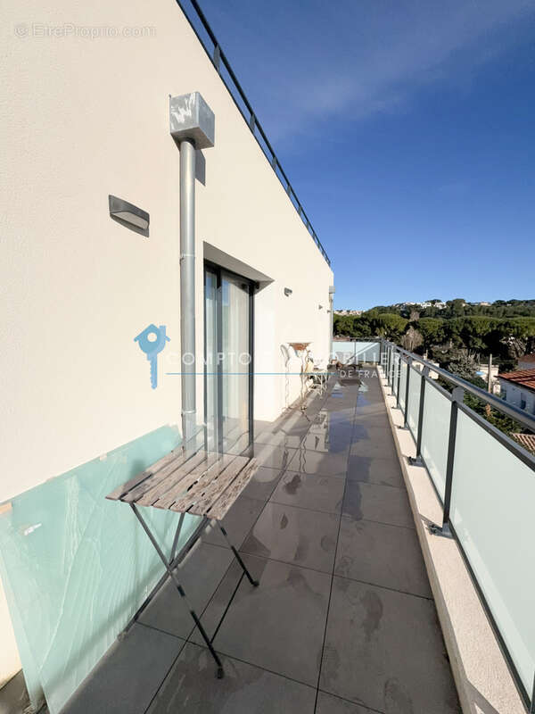 Appartement à CARRY-LE-ROUET