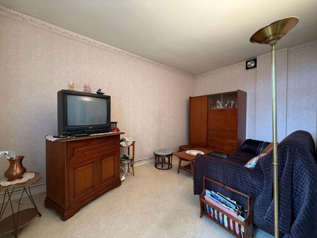 Appartement à TREMBLAY-EN-FRANCE