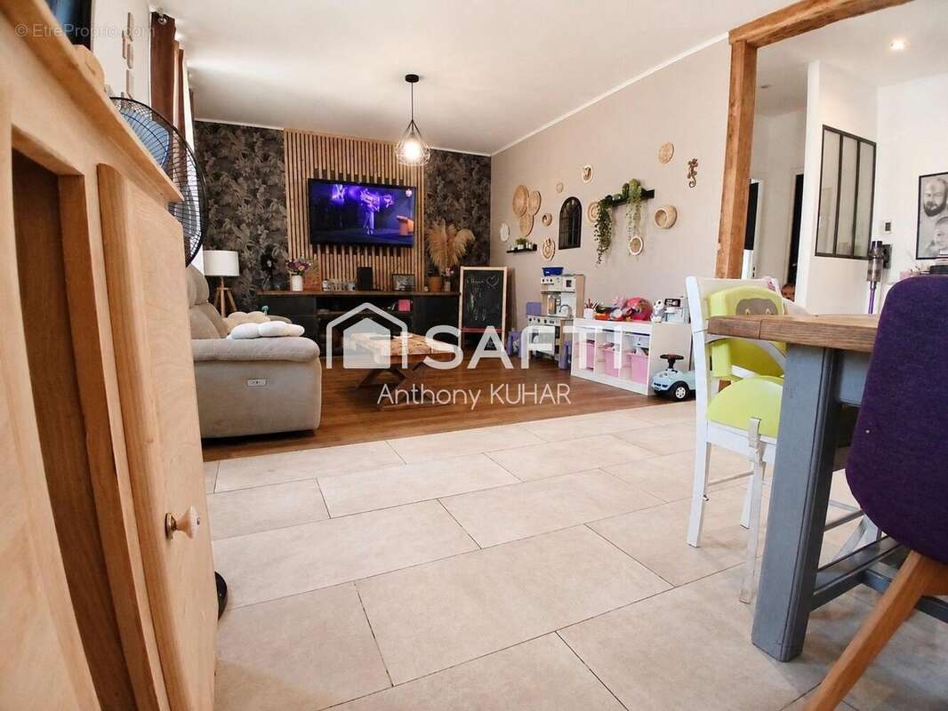 Maison 108 m² à Lignieres  - photo 4