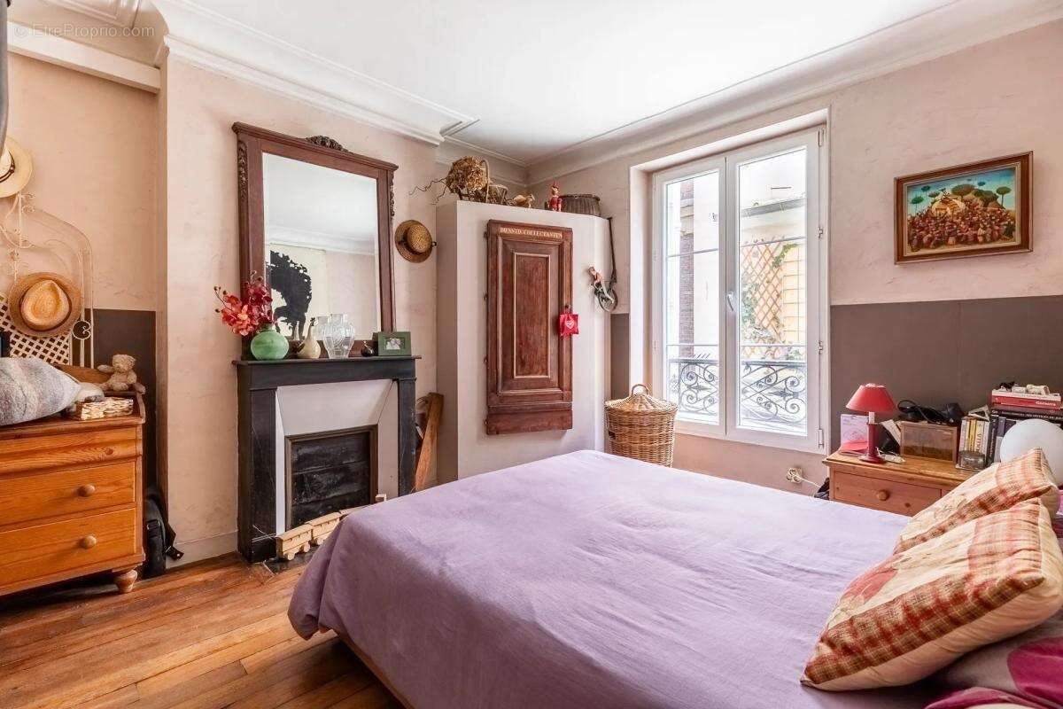 Appartement à PARIS-11E