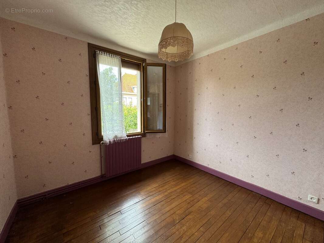 Maison 78 m² à Tavaux  - photo 9