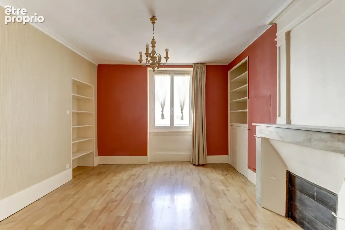 Grand appartement dans immeuble Ancien situé sur le plateau central avec charme - photo 14