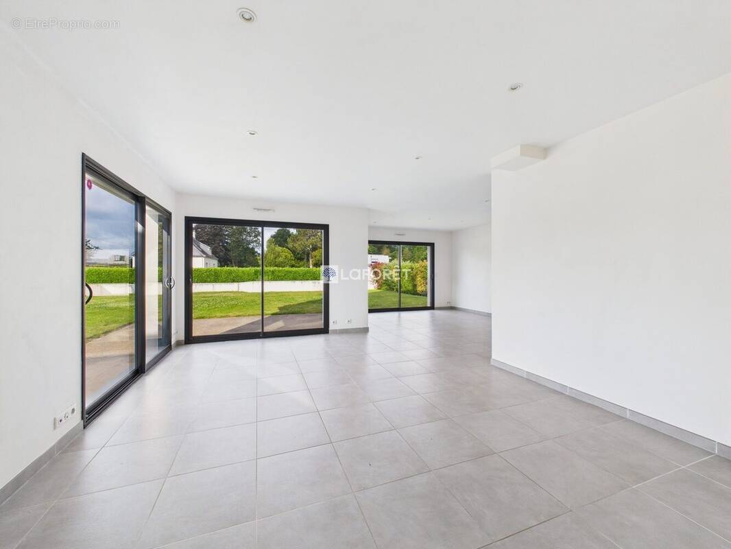 Maison à ERGUE-GABERIC