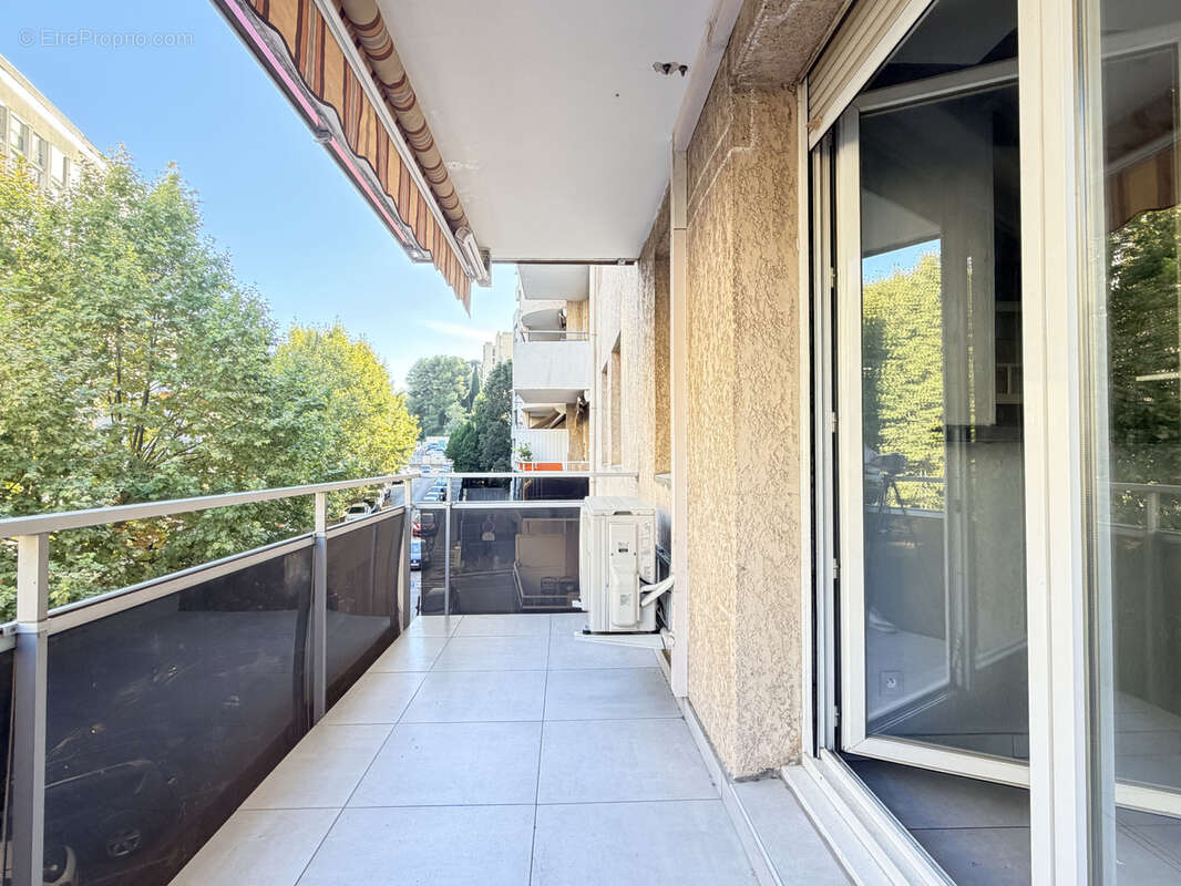 Appartement à AUBAGNE