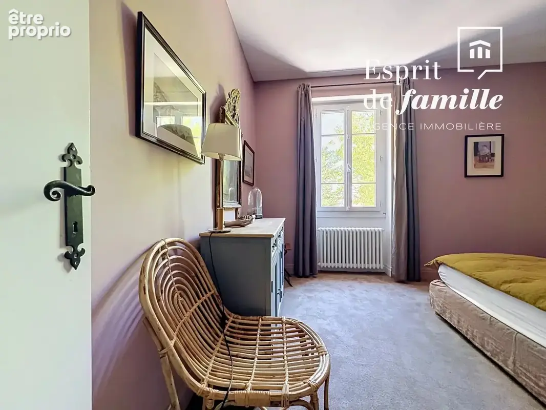 Ecully, demeure de charme 400m2 - photo 25