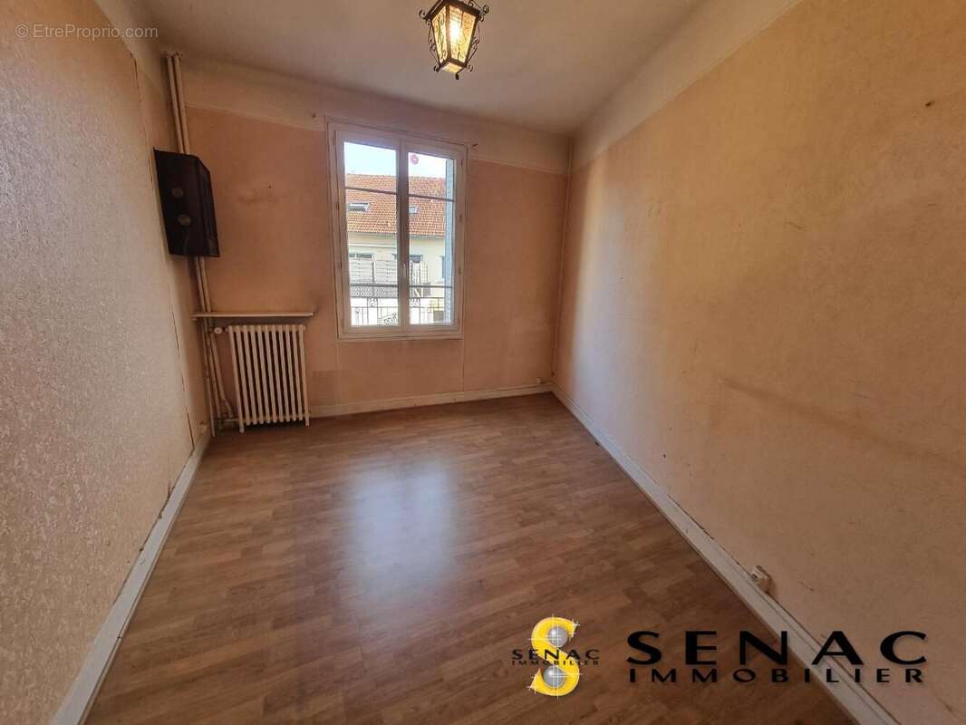 Appartement à SAINT-PRIX