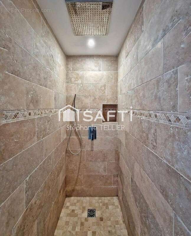 Photo 8 - Maison à PLOUNEVEZ-MOEDEC