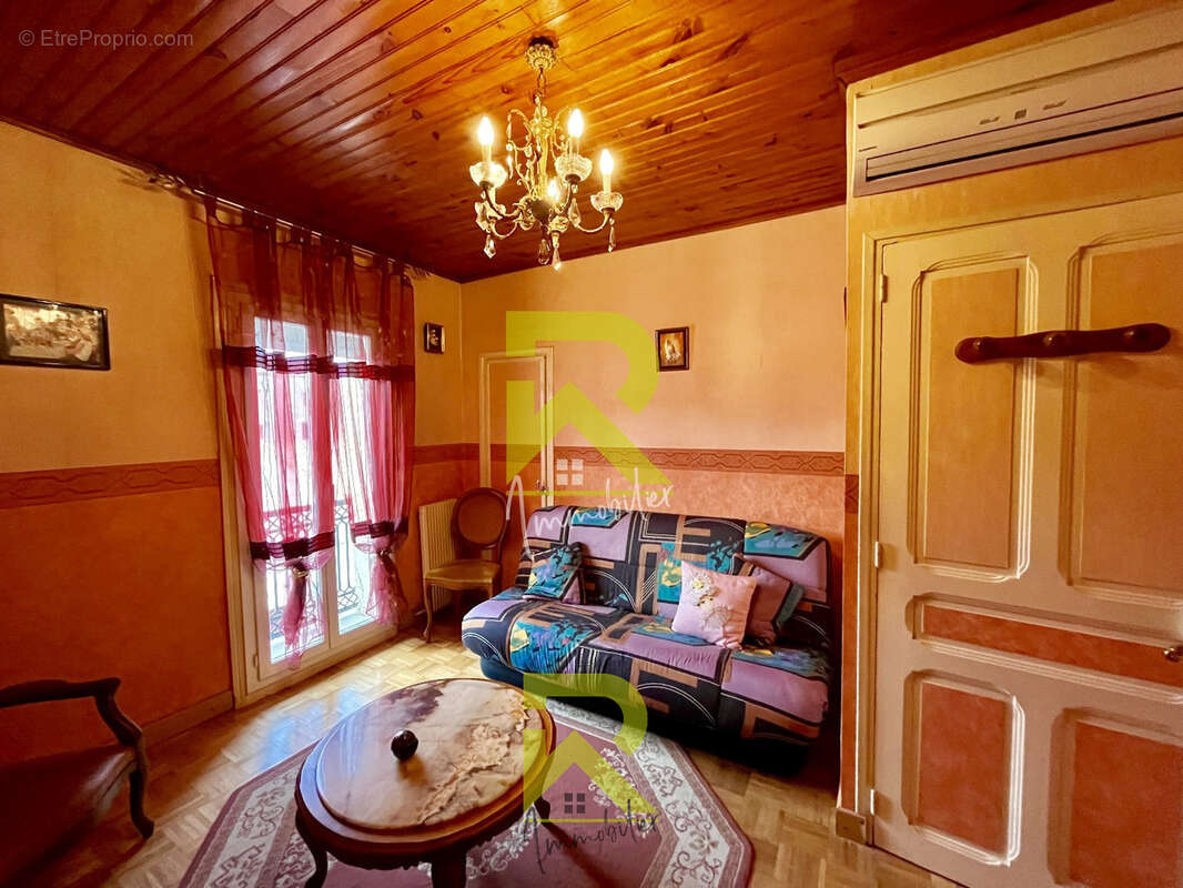 Appartement à PEZENAS