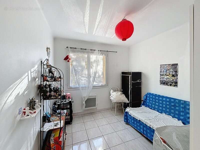 Appartement à MARSEILLE-12E
