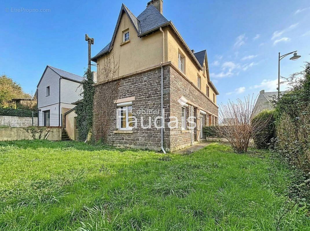 Maison à SAINT-GERMAIN-D'ELLE