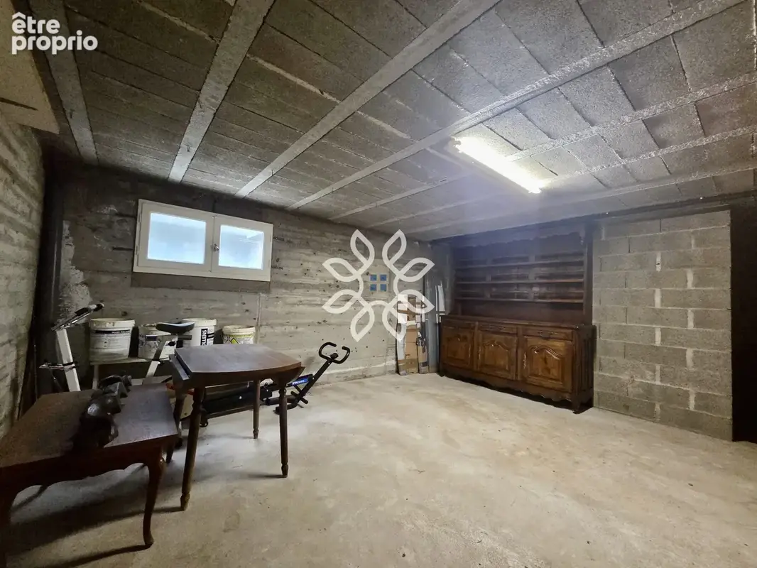 Brioude   maison familiale 206 m2   4 chambres   terrain 1 043 m2   grand garage - photo 21